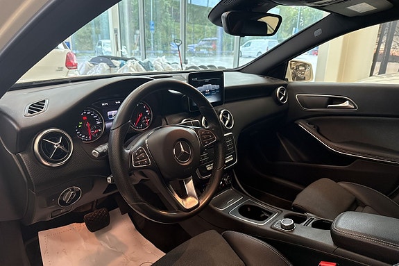 Mercedes-Benz A180 d 4 of 19