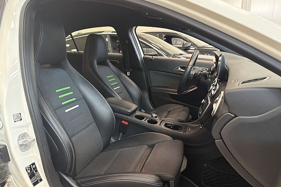 Mercedes-Benz A180 d 8 of 19