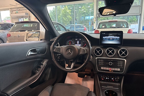 Mercedes-Benz A180 d 5 of 19