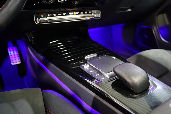 Mercedes-Benz CLA250 e 20 of 30
