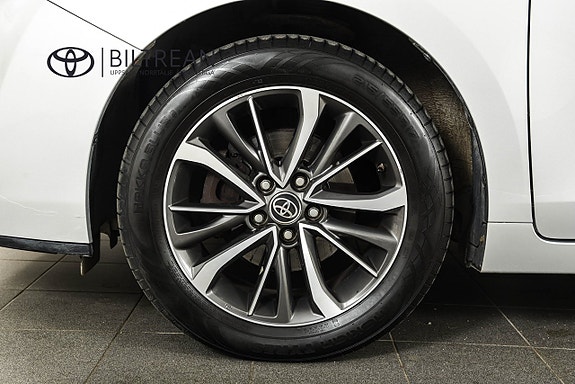 Toyota Verso 15 of 15