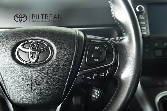 Toyota Verso 11 of 15