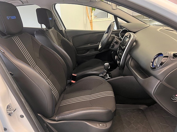 Renault Clio 13 of 26
