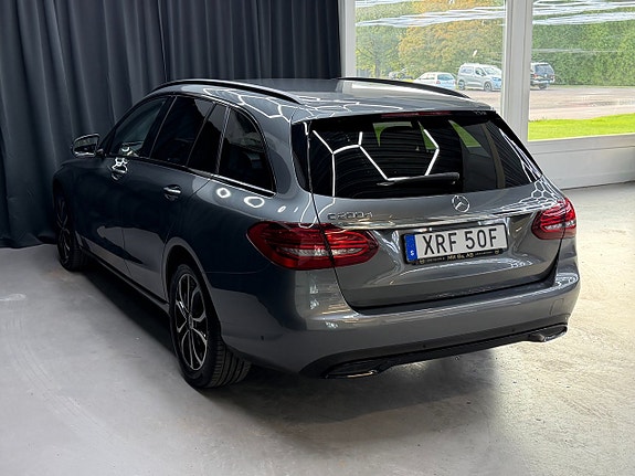 Mercedes-Benz C200 d 3 of 14