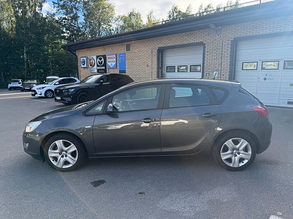 Opel Astra 7 of 15