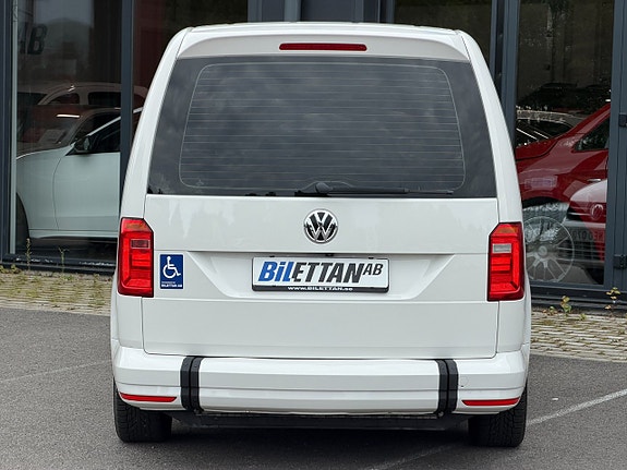 Volkswagen Caddy Maxi 8 of 26