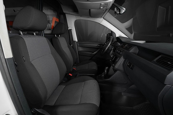 Volkswagen Caddy 17 of 19