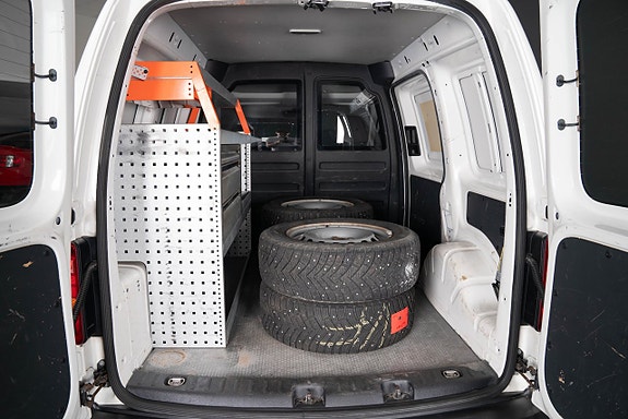 Volkswagen Caddy 7 of 19