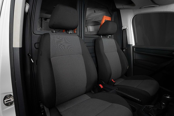 Volkswagen Caddy 16 of 19