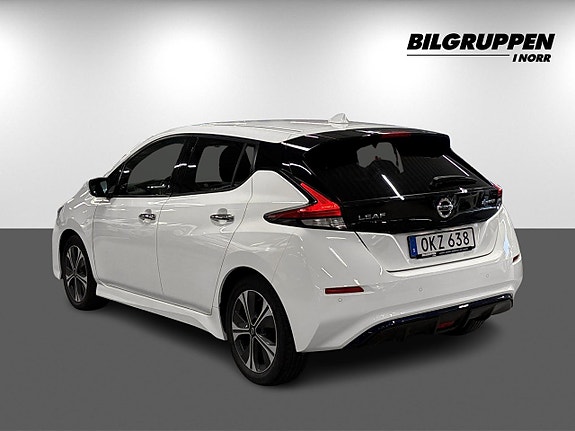 Nissan Leaf 7 of 18