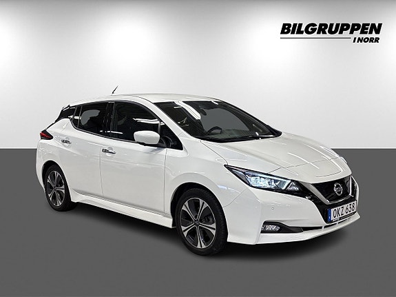 Nissan Leaf 4 of 18