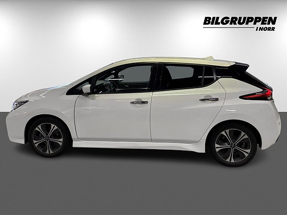 Nissan Leaf 5 of 18