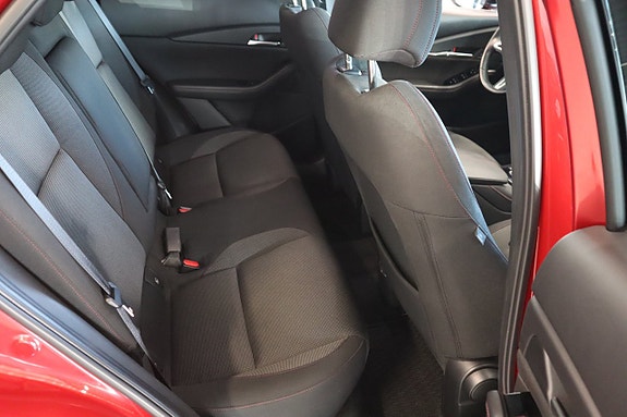 Mazda CX-30 8 of 16