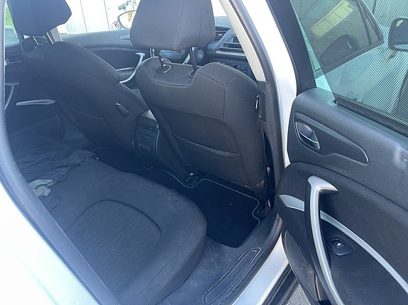 Citroen C5 8 of 11