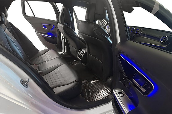 Mercedes-Benz C300 13 of 22