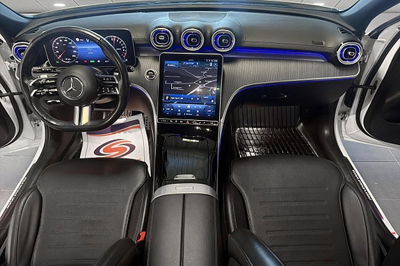 Mercedes-Benz C300 14 of 22