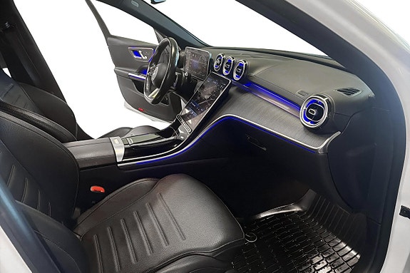 Mercedes-Benz C300 11 of 22