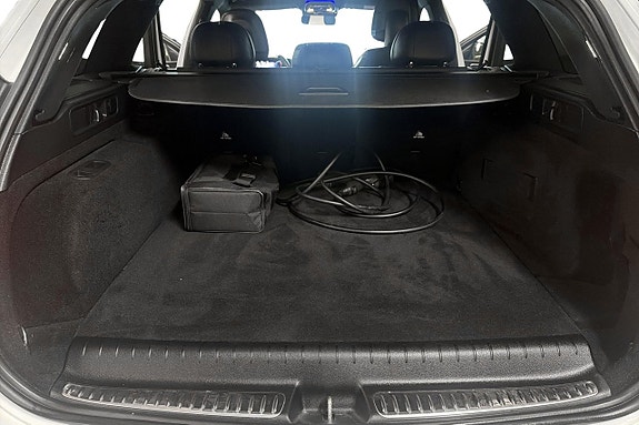 Mercedes-Benz C300 15 of 22