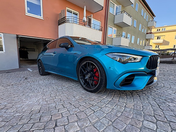 Mercedes-Benz CLA45 4 of 4