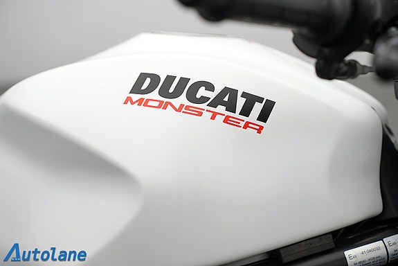 Ducati Monster 797* GPR Ljuddämpare, ABS, Nyservad* 21 of 25