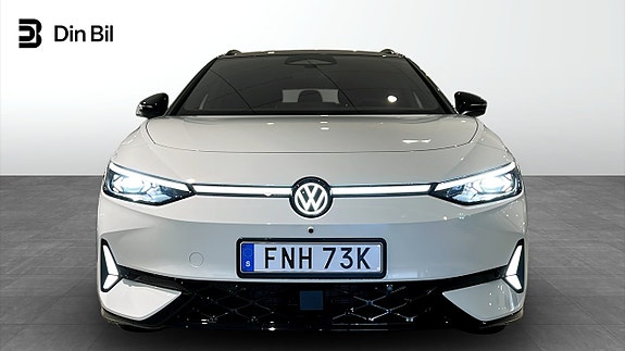 Volkswagen ID.7 4 of 23