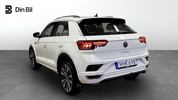 Volkswagen T-Roc 3 of 21