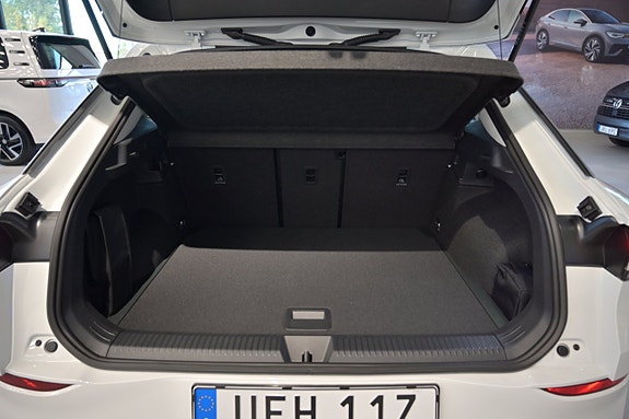 Volkswagen T-Roc 26 of 26