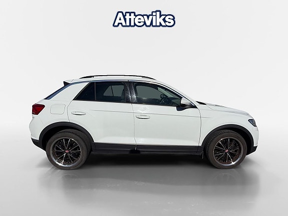 Volkswagen T-Roc 2 of 10