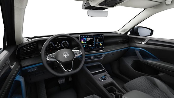 Volkswagen Tiguan 3 of 3