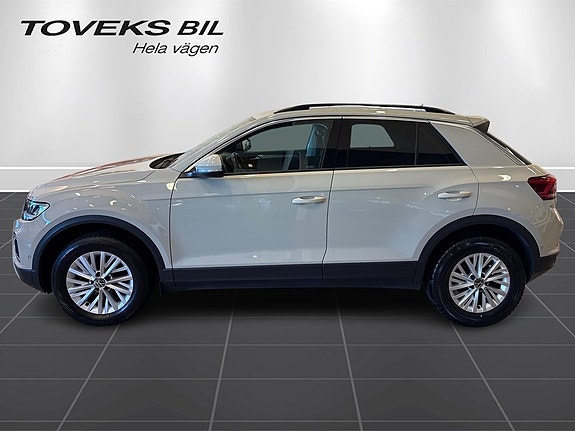 Volkswagen T-Roc 2 of 20