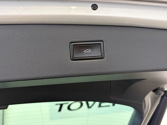 Volkswagen Tiguan 6 of 21