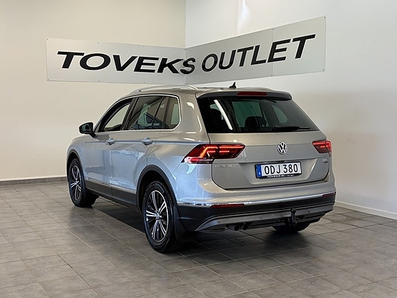 Volkswagen Tiguan 9 of 21