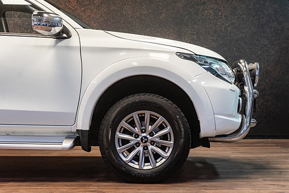 Mitsubishi L200 6 of 30