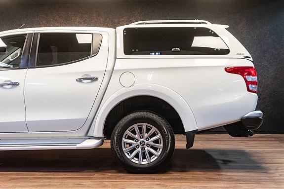 Mitsubishi L200 13 of 30