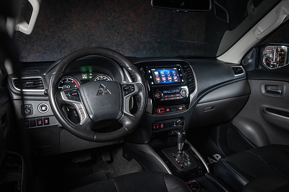 Mitsubishi L200 17 of 30