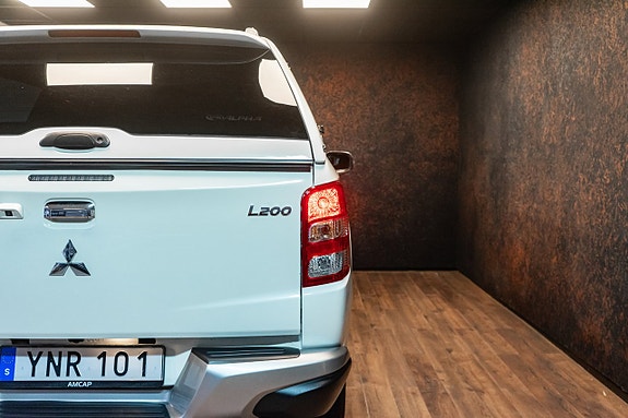 Mitsubishi L200 12 of 30