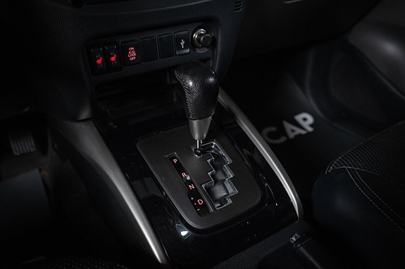 Mitsubishi L200 24 of 30