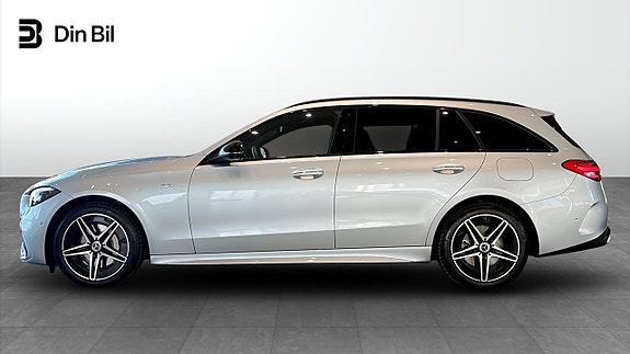 Mercedes-Benz 300 C 2 of 19