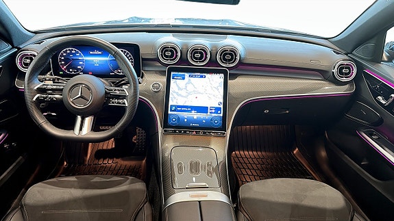 Mercedes-Benz 300 C 10 of 19