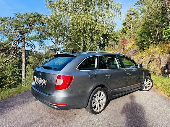 Skoda Superb 5 of 7