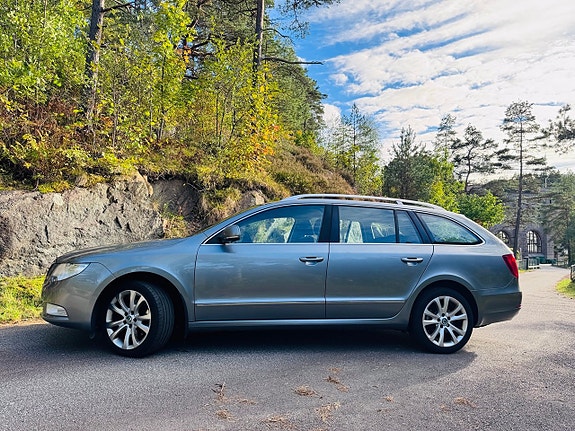 Skoda Superb 3 of 7