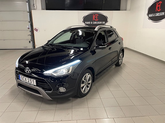 Hyundai i20 2 of 7