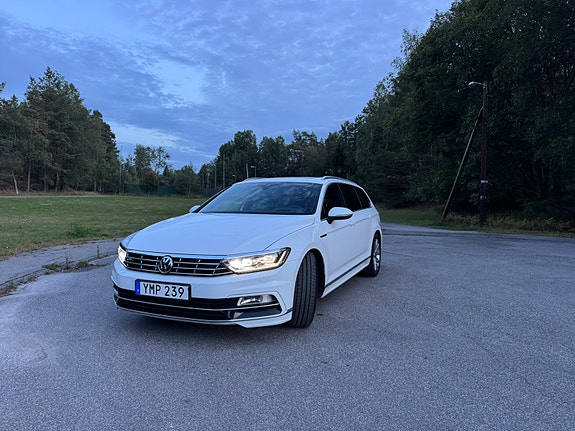 Volkswagen Passat 4 of 18