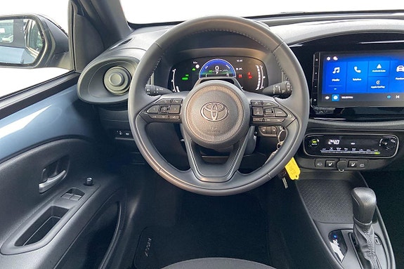 Toyota Aygo X 11 of 21