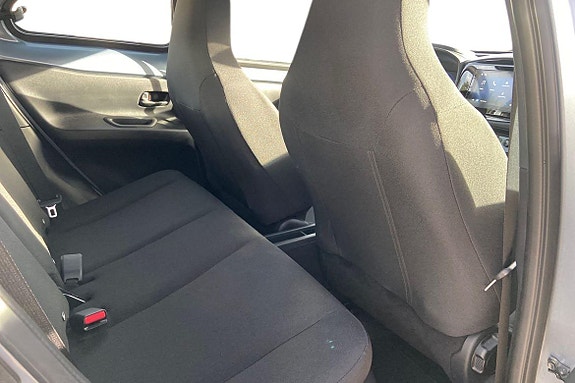 Toyota Aygo X 9 of 21