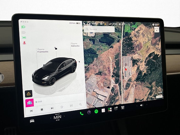 Tesla Model 3 18 of 30