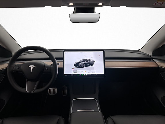 Tesla Model 3 13 of 30