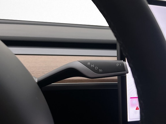Tesla Model 3 30 of 30