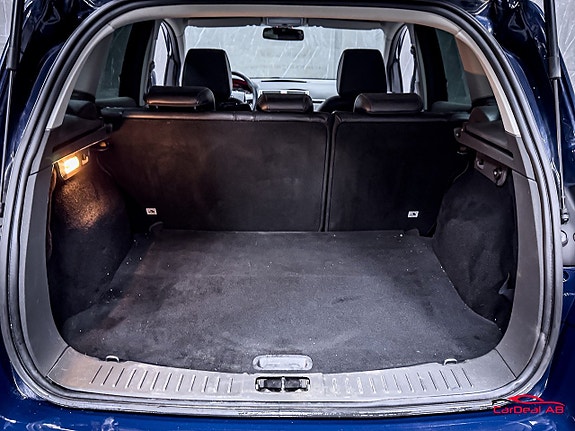 Ford Kuga 17 of 30