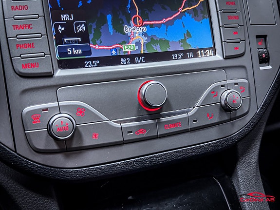 Ford Kuga 25 of 30
